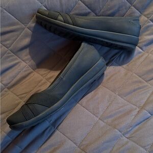 Ladies Slip On Shoes